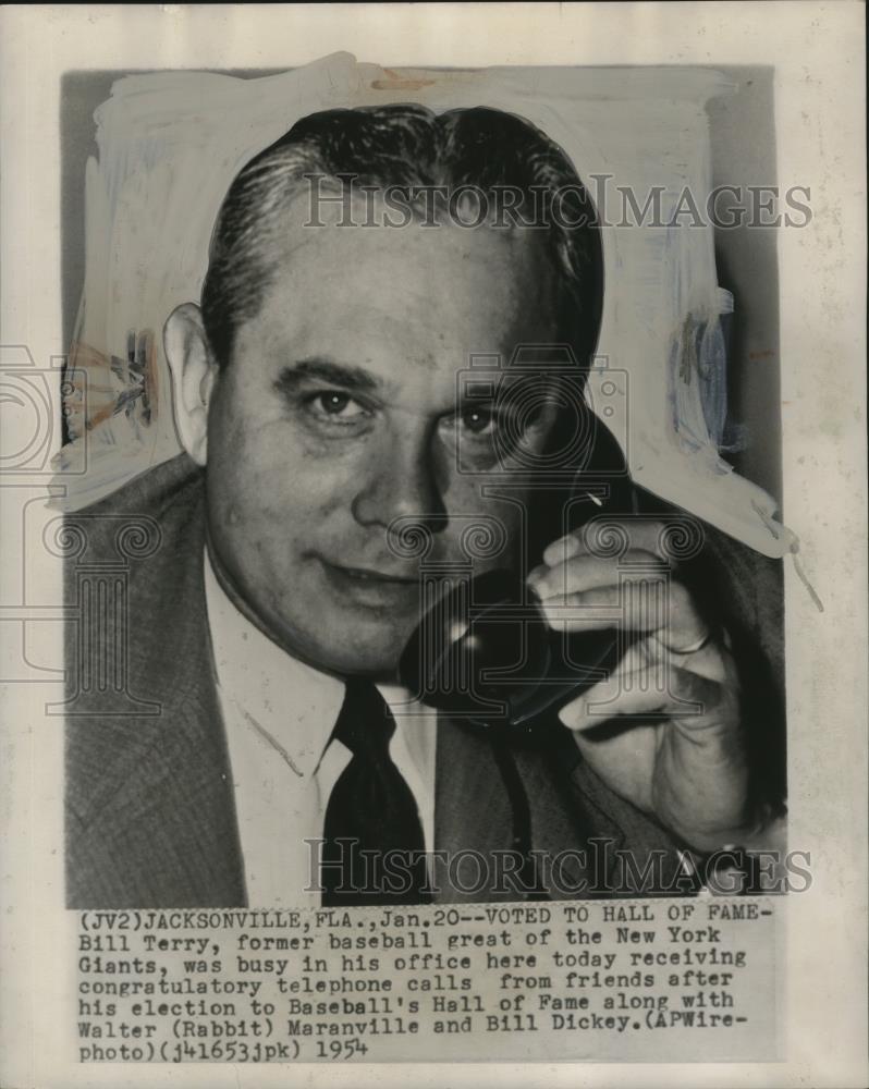 1954 Press Photo Bill Terry receiving congratulatory telephone calls - cvb77331 - Historic Images