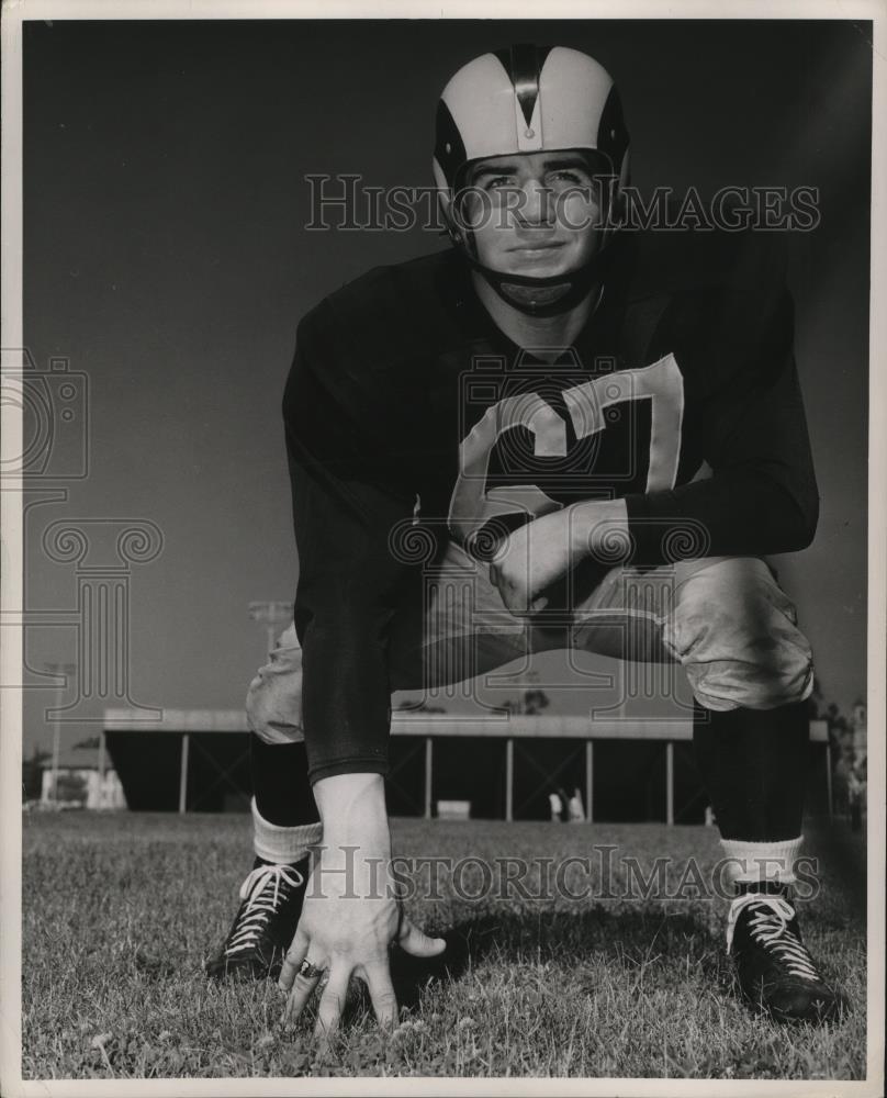 1952 Press Photo Guard Dick Daugherty - cvb77357 - Historic Images