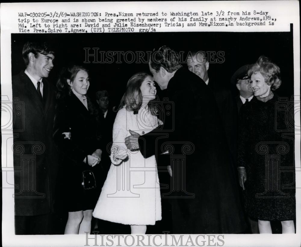 1969 Press Photo Nixon Returns to Washington Late From His 8-Day Europe Trip - Historic Images