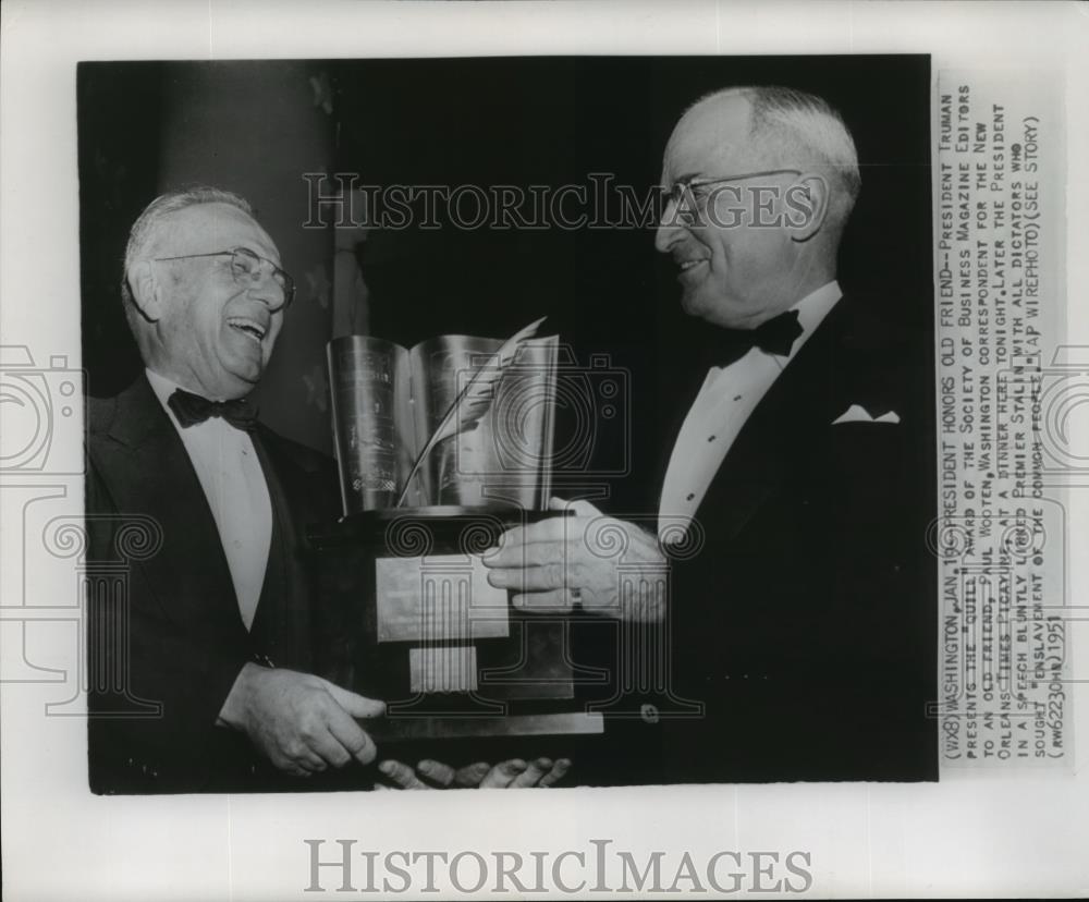 1951 Wire Photo President Truman gave quill award to Paul Wooten at Washington - Historic Images