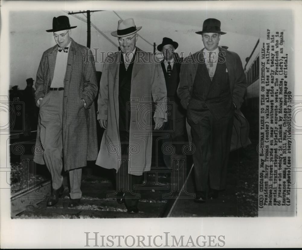 1950 Wire Photo President Harry Truman walks along railroad as train stopped - Historic Images