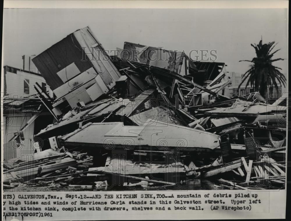 1961 Wire Photo Weather-Hurricanes 1961, debris piled up from Hurricane Carla. - Historic Images