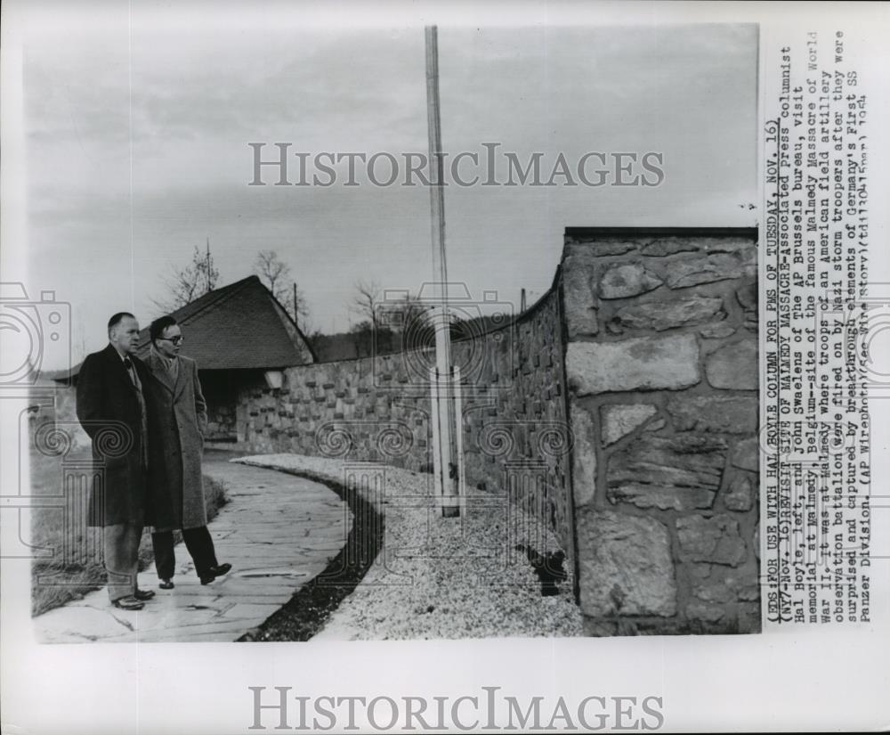 1954 Wire Photo Associated Press columnists visit Malmedy Massacre Memorial - Historic Images