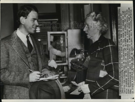 1941 Wire Photo Mrs. Eddie Rickenbacker talks to reporters at the hospital - Historic Images