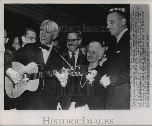 1953 Wire Photo Carl Sandburg on 75th Birthday with Wife and Friends - Historic Images
