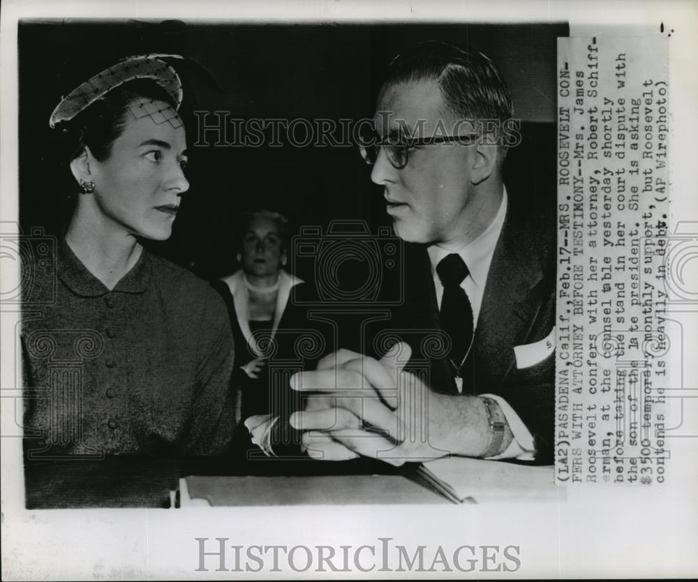 Wire Photo Romelle Roosevelt, Wife of James Roosevelt - cvw26455 - Historic Images