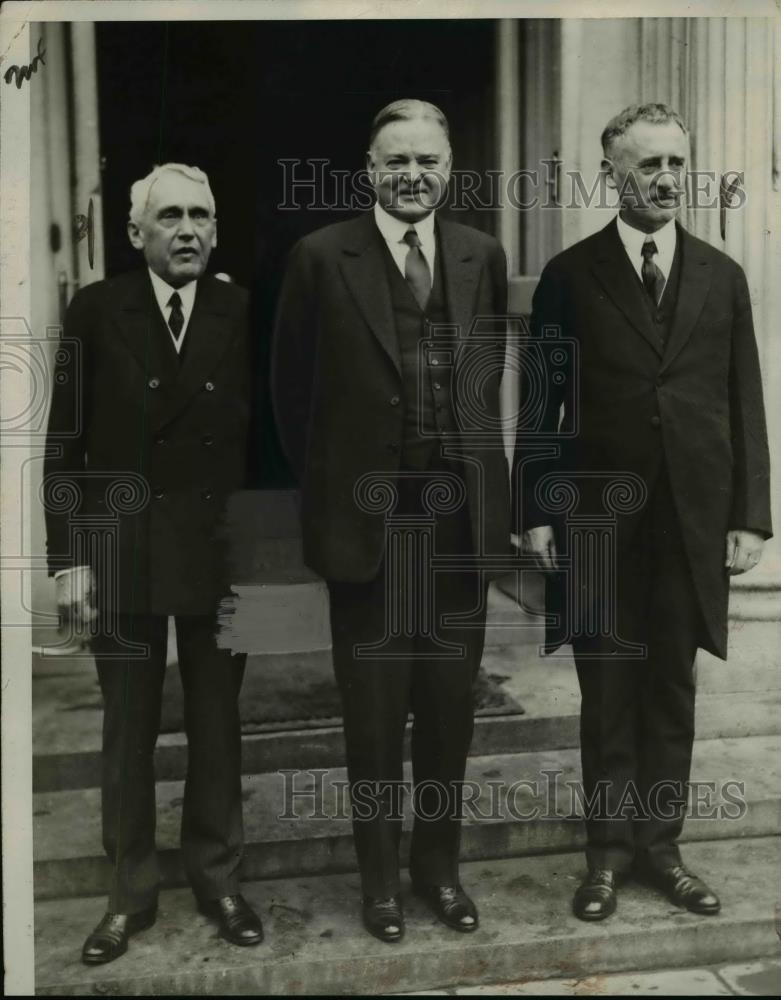 1929 Press Photo Henry Stimson Visits Herbert Hoover, Frank Kellogg, White House - Historic Images