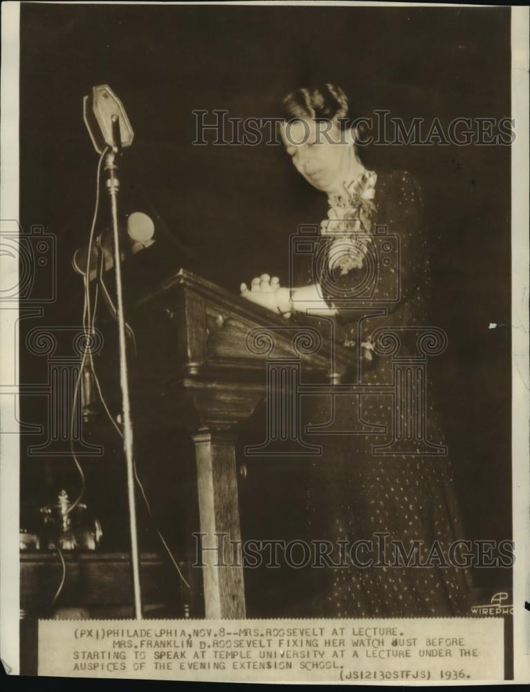 1936 Wire Photo Mrs Franklin D Roosevelt at a lecture in Temple University - Historic Images