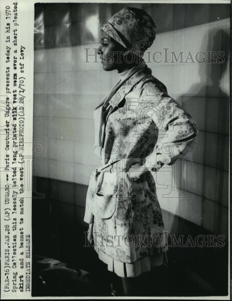 1970 Wire Photo 1970 Spring Collection by Paris Couturier Ungare - cvw27003 - Historic Images