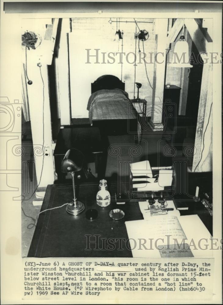 1969 Wire Photo View of headquarters used by Winston Churchill during WWII - Historic Images