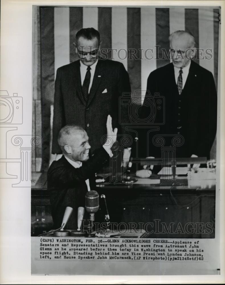 1942 Wire Photo Astronaut John Glenn welcomes by US Senators & Representatives - Historic Images