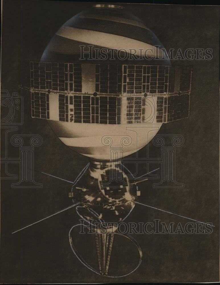 1961 Wire Photo Satellites-Double-Lofti, double satellite was sent into orbit. - Historic Images