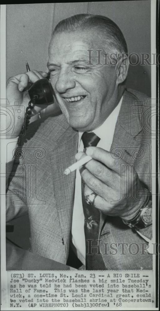 1968 Wire Photo Joe &quot;Ducky&quot; Medwick with big smile as he was voted Hall of Fame - Historic Images
