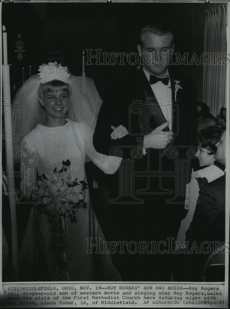 1967 Wire Photo Actor Roy Rogers Jr with his bride at First Methodist Church - Historic Images