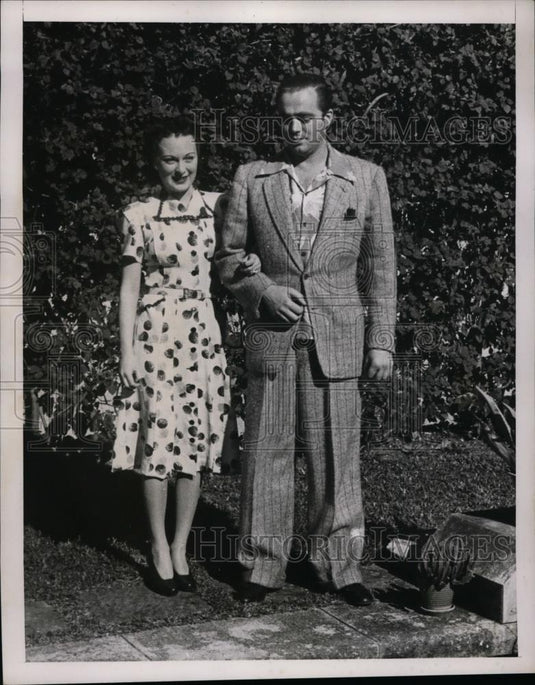 1940 Press Photo W. Donahue and Mrs. Donahue. - nef32237 - Historic Images