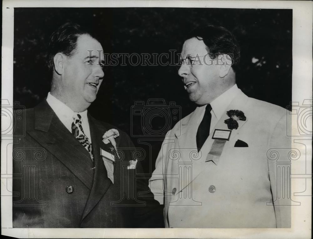 1943 Press Photo Sen. Olin D.Johnston of South Carolina and J.M.Broghton - Historic Images