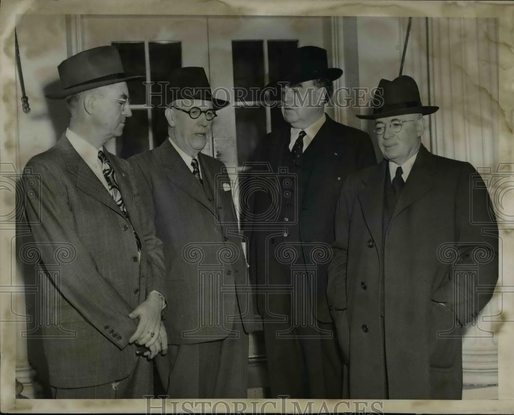 1945 Press Photo President Truman Summoned Labor-Management Conference - Historic Images