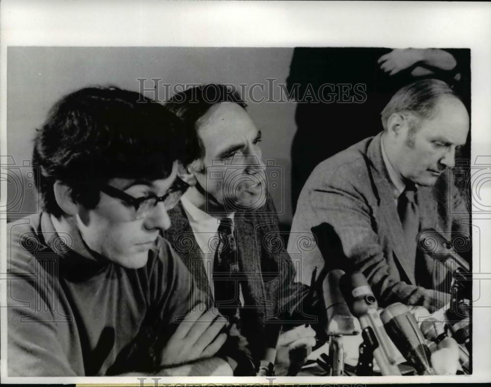 1969 Press Photo William Kunstler, Conspiracy Eight Attorney Press Conference - Historic Images