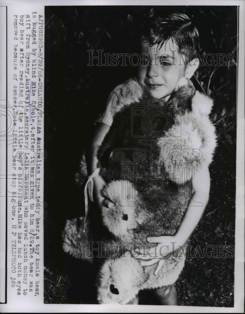 1956 Press Photo Blind Mike Sibole of Orlando lost booth eyes because of  Cancer - Historic Images