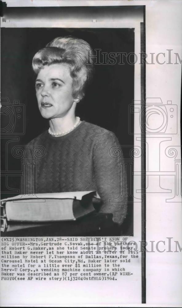 1964 Wire Photo Mrs. Gertrude C. Novak testifies before the Senate Committee - Historic Images