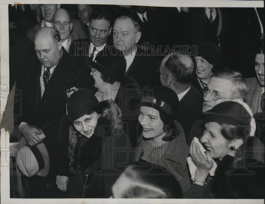 1933 Press Photo Bror Peterson & Victims in Court, Chicago - nef22641 - Historic Images