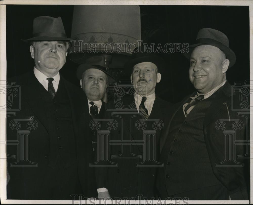 1939 Press Photo John L. Lewis of CIO with John Owens and Chas Wolf - nef22973 - Historic Images