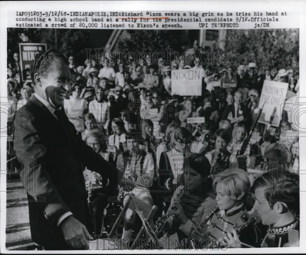 1968 Press Photo Richard Nixon at Rally in Indianapolis, Indiana - nef23462 - Historic Images