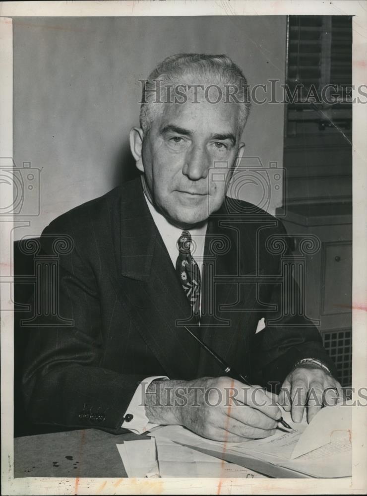 1947 Press Photo Geroge J. Schoeneman - nef23752 - Historic Images