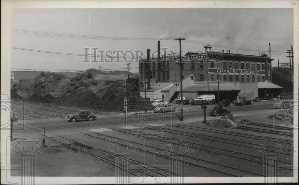 1949 Press Photo The Carnation Company building spx09956 Historic