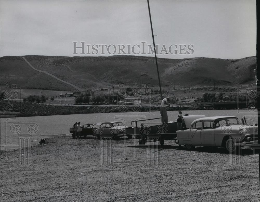 1957 Press Photo Public launching ramp at Walla Walla River,McNary Dam reservoir - Historic Images