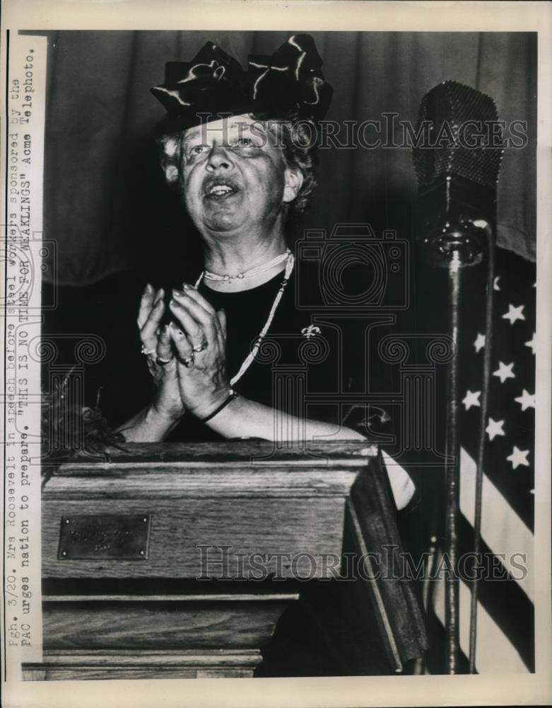 1948 Press Photo Mrs Franklin D Roosevelt Speaks at Steel Workers Employees - Historic Images