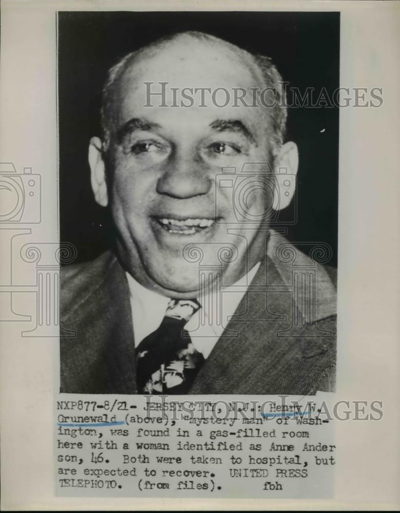 1953 Press Photo Jersey City Henry Grunewald and Anne Anderson. - Historic Images