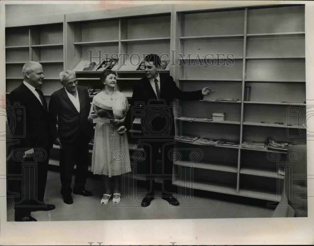 1956 Press Photo Pauce C. Cassidy, Erwin Berelsbeck, Mrs Wm. Seegert, Hames - Historic Images