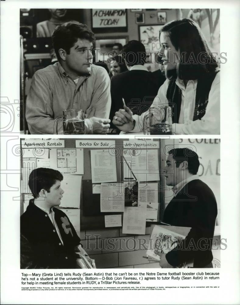 1993 Press Photo Greta Lind with Sean Astin and Jon Favreau in Rudy - cvp59577 - Historic Images