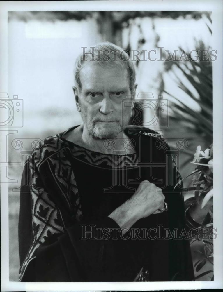 1984 Press Photo Sir Laurence Olivier in The Last Days of Pompeii on ABC - Historic Images