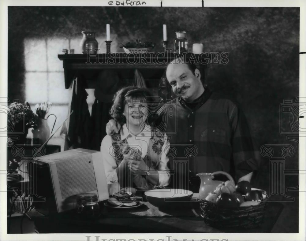 1993 Press Photo Viki Boyle and Tony Hoty in &quot;The Big Fans&quot; - cva21152 - Historic Images