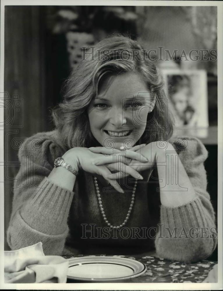 1985 Press Photo Jane Curtin in "Kate & Allie" - cvp60219 - Historic Images