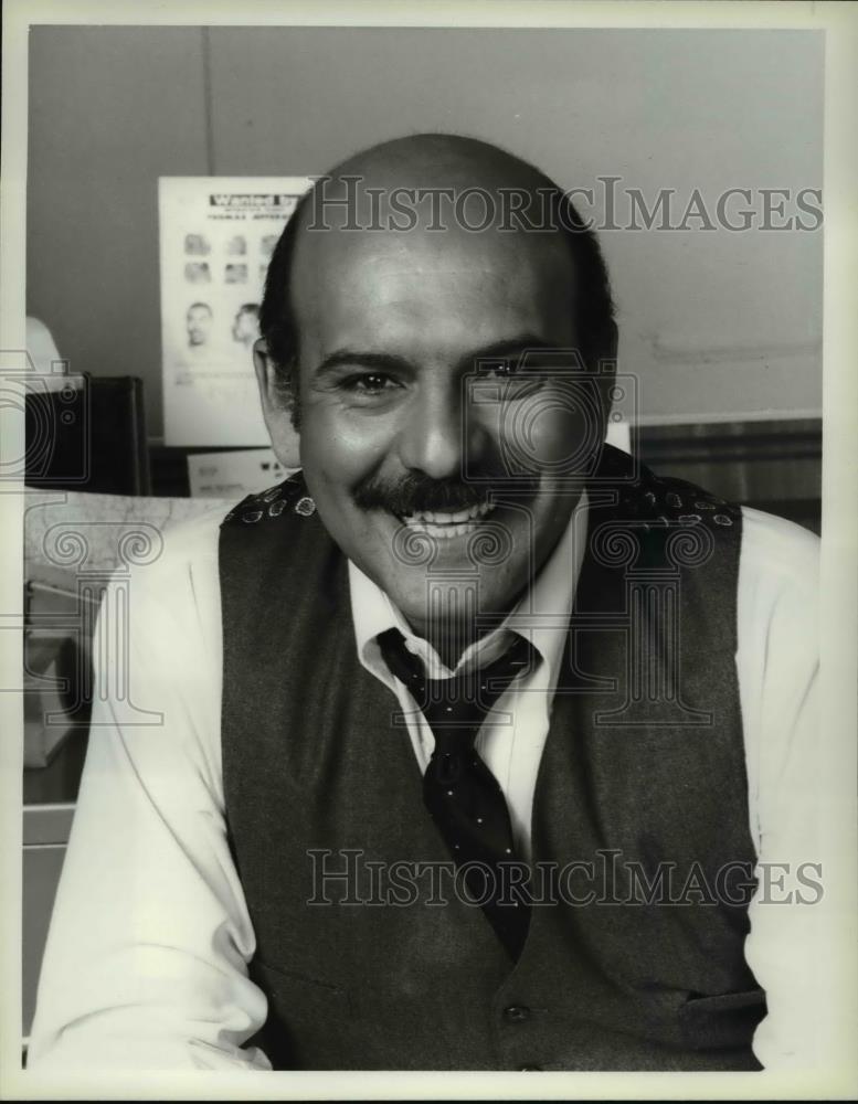 1980 Press Photo Rene Enriquez stars as Lt. Calletano in Hill Street Blues - Historic Images