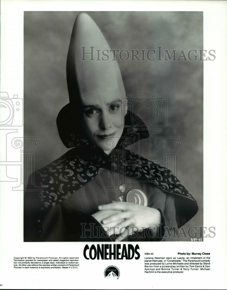 1994 Press Photo Laraine Newman stars as Laarta in Paramount's "Coneheads" - Historic Images