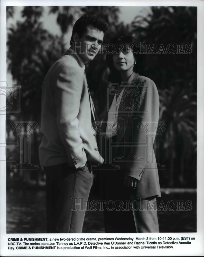 Press Photo Jon Tenney & Rachel Ticotin in crime drama, "Crime & Punishment" - Historic Images