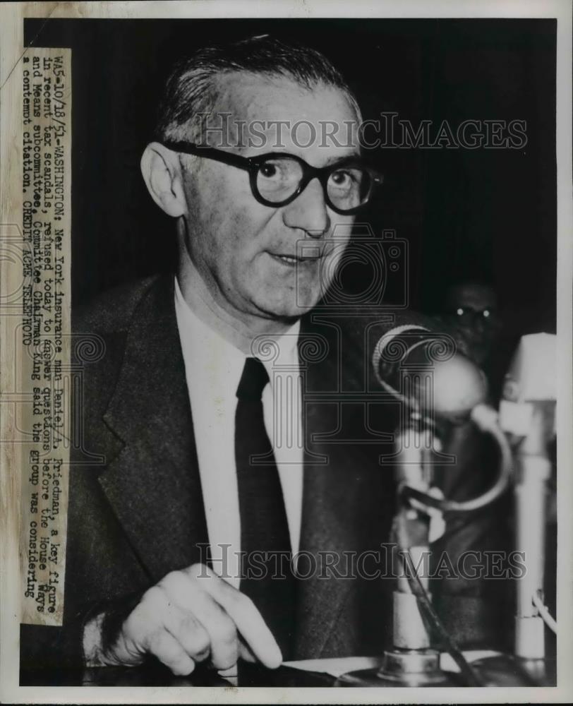 1951 Press Photo Daniel A. Friedman at house Ways & Means Hearing, Washington - Historic Images