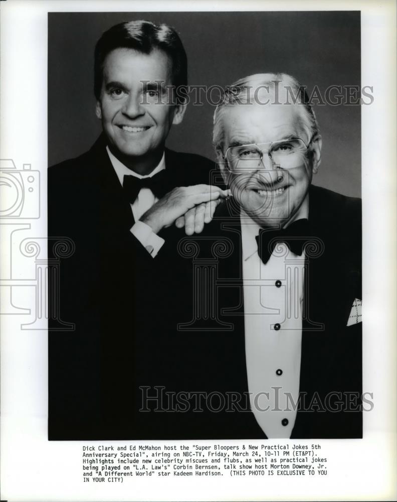 Press Photo Dick Clark, Ed McMahon hosts of Super Bloopers &amp; New Practical Joke - Historic Images