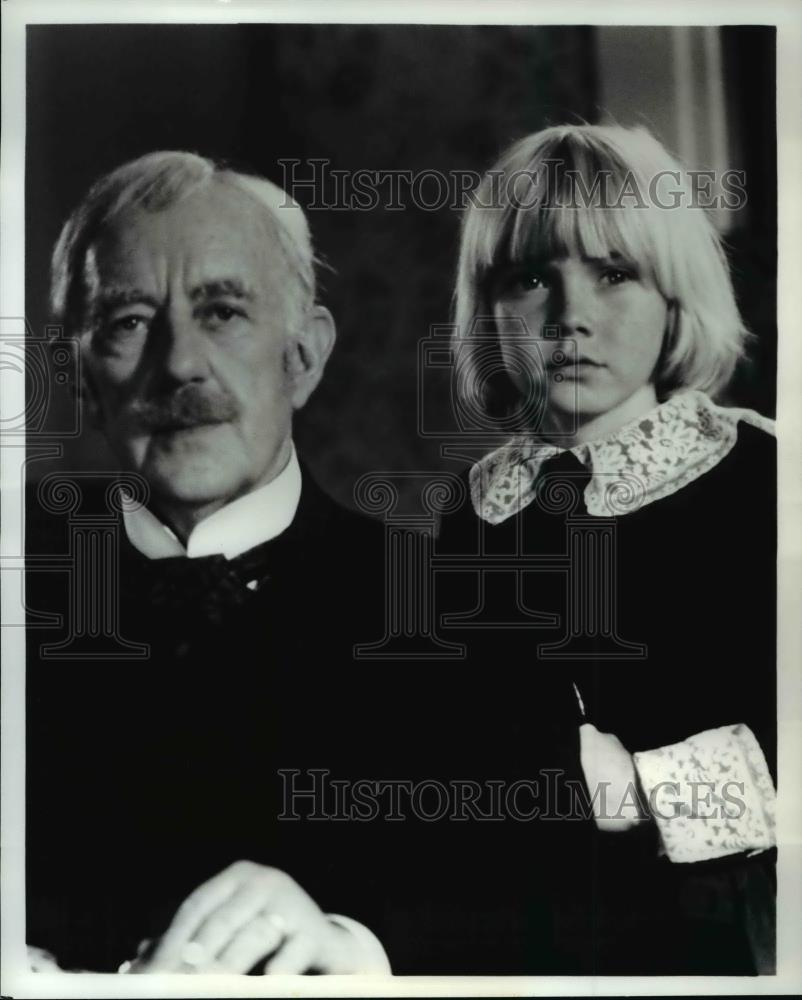 Press Photo Sir Alec Guiness & Ricky Chroder in Little Lord Fauntleroy - Historic Images
