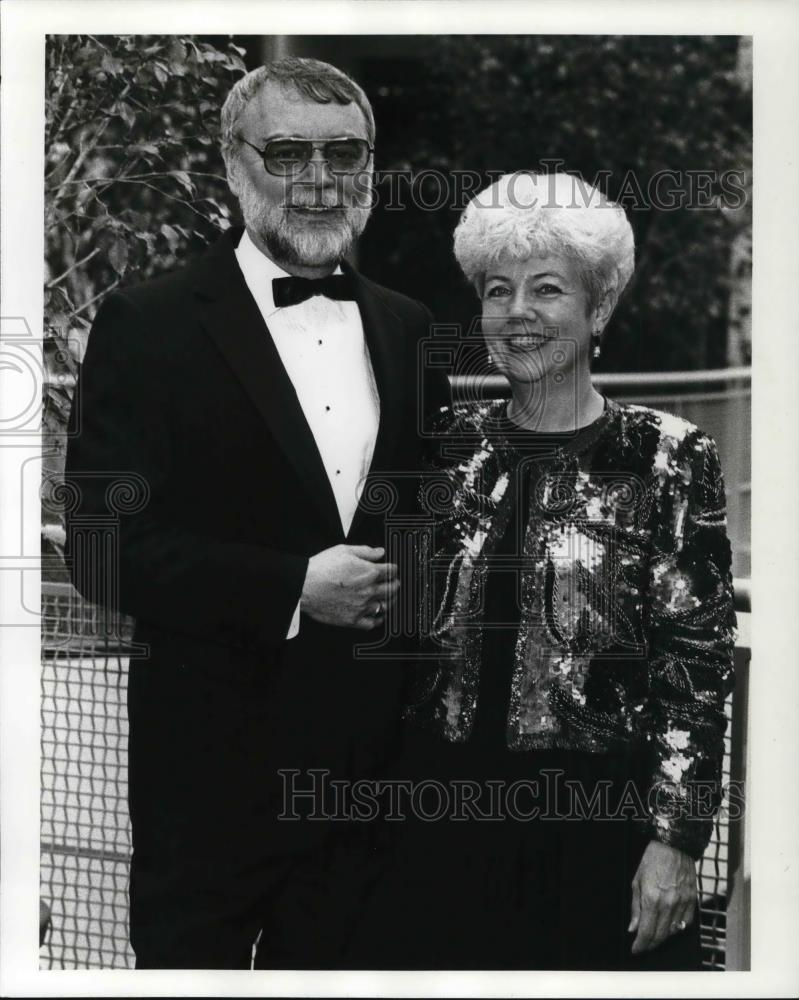 1991 Press Photo Dr. G. Phillip Cartwright and Kent President Carol Cartwright - Historic Images