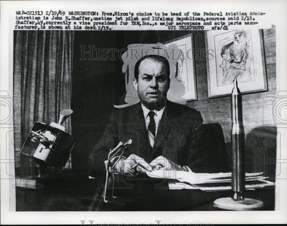 1969 Press Photo John H. Shaffer at His Desk, Washington, D.C. - nef47360 - Historic Images