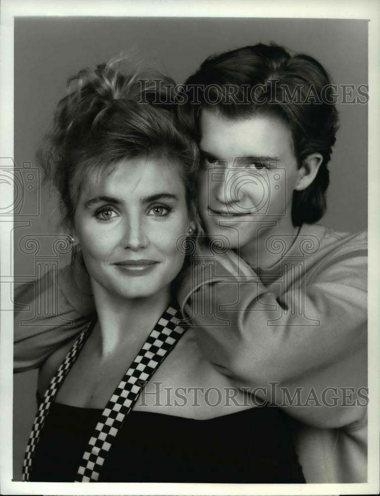 1989 Press Photo Chris Young and Lisa Patrick in Live In - cvp60045 - Historic Images