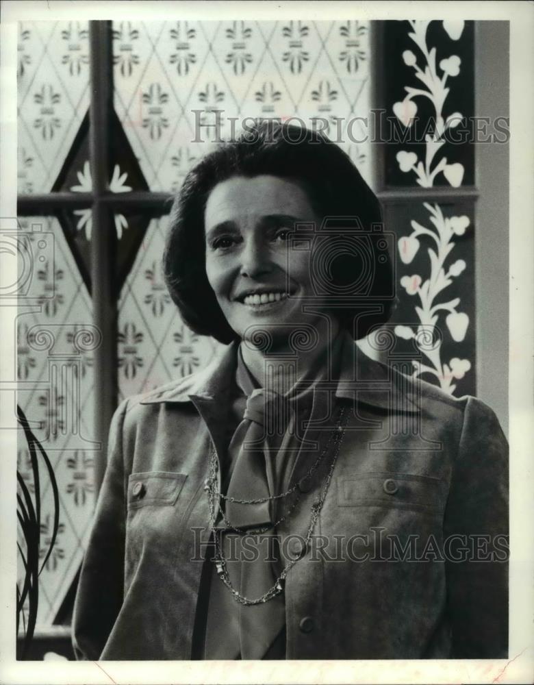 1976 Press Photo Patricia Neal in The Woman: Portraits of Courage - cvp59138 - Historic Images