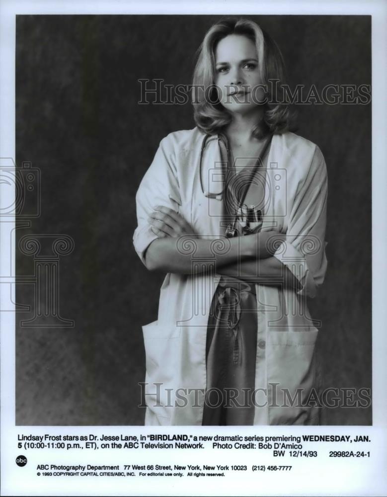 1993 Press Photo Lindsay Frost stars as Dr Jesse Lane in Birdland - cvp59718 - Historic Images