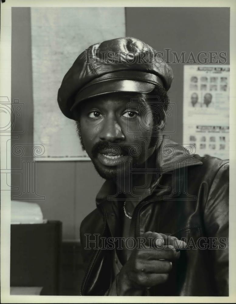 1980 Press Photo Taurean Blacque stars as a detective in Hill Street Blues - Historic Images