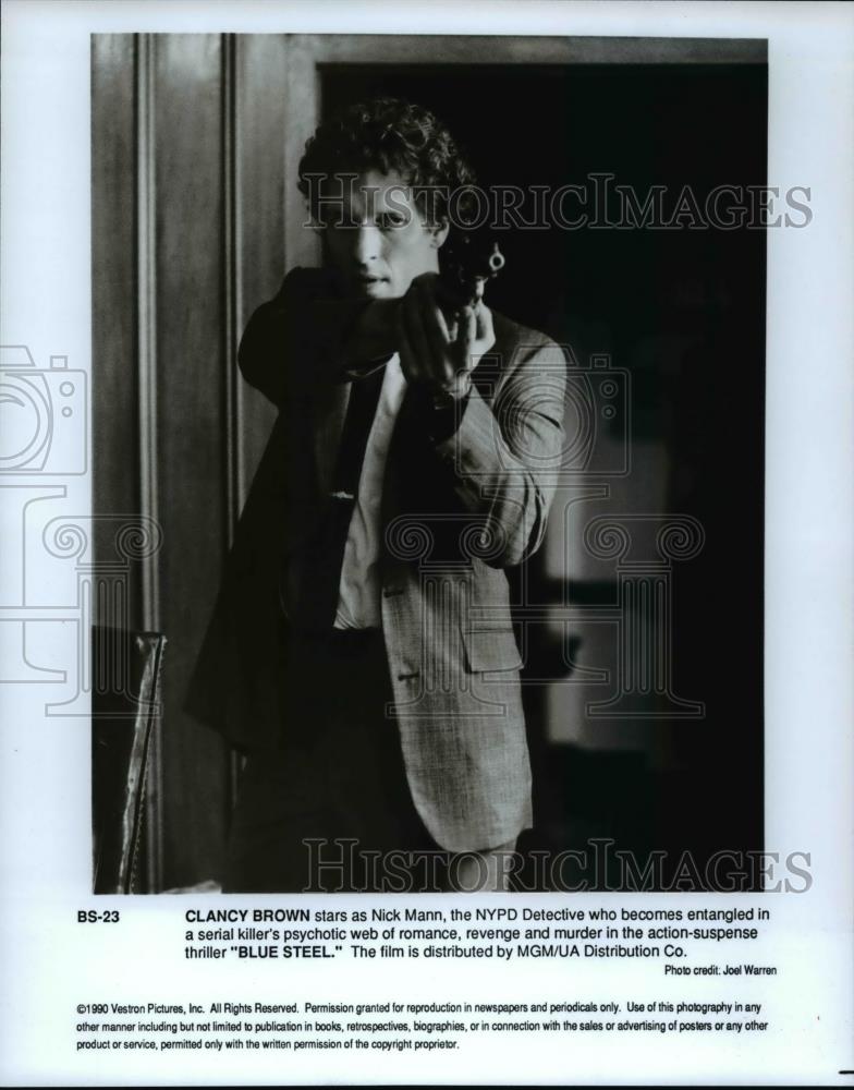 1991 Press Photo Clancy Brown stars as NYPD Detective Nick Mann in Blue Steel - Historic Images